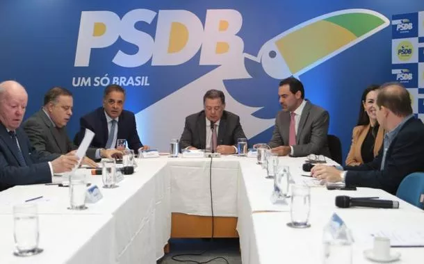 Ninguém vai segurar no caixão do PSDB?