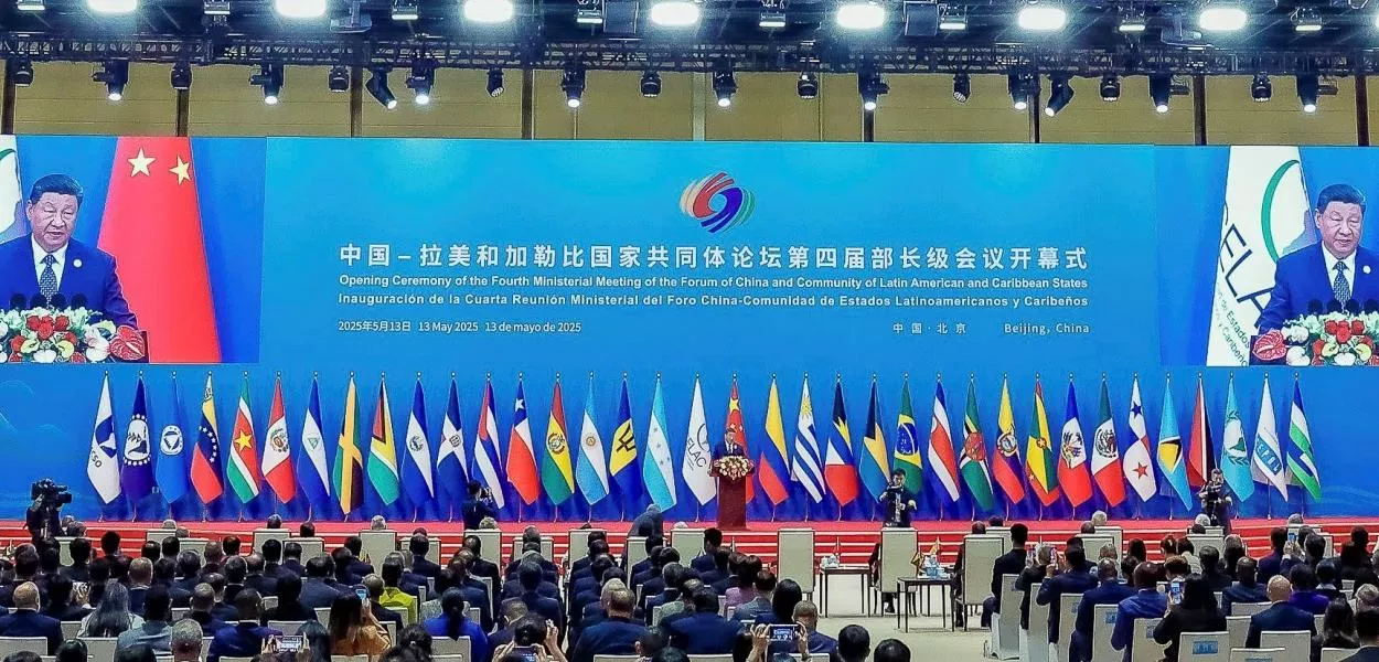 Presidente da China, Xi Jinping, discursa na abertura do Fórum China-CELAC, em Beijing