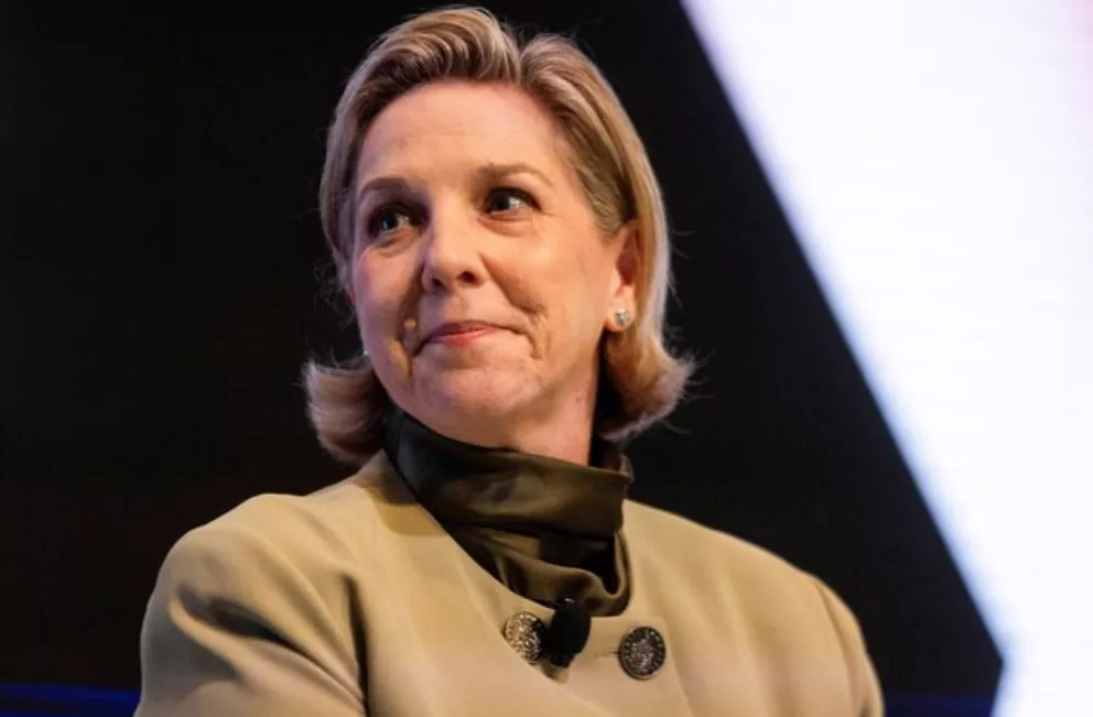 A presidente da Tesla, Robyn Denholm, participa do Australian Financial Review Business Summit em Sydney, Austrália, em 4 de março de 2025