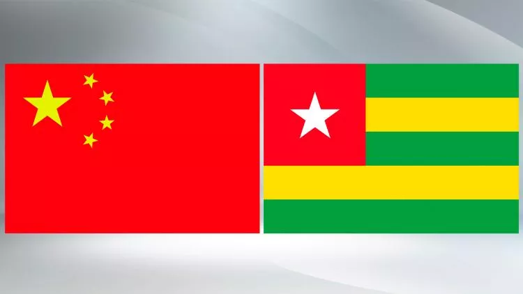 Xi Jinping parabeniza o novo presidente do Togo