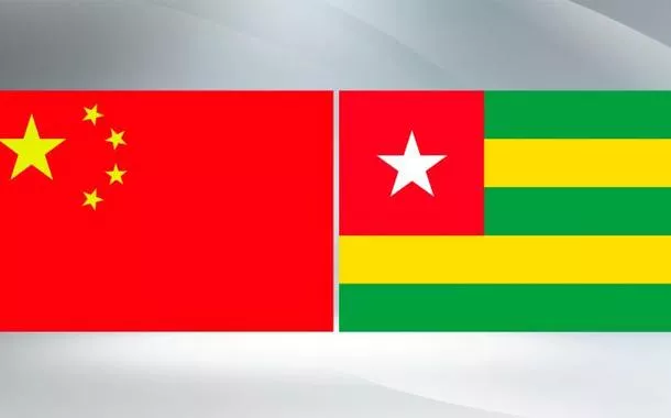 Xi Jinping parabeniza o novo presidente do Togo