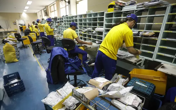 Os trabalhadores dos Correios querem a suspensão de qualquer medida que afete a qualidade dos serviços ou os direitos dos empregados