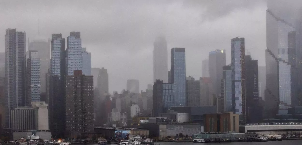 Nova York durante dia chuvoso, visto de Weehawken, Nova Jersey
21/11/2024
