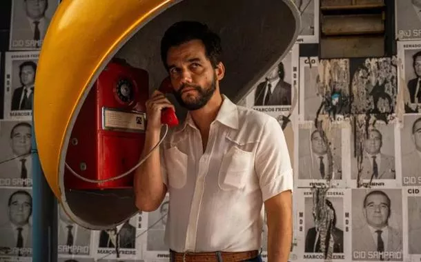 Justiça condena MBL a indenizar Wagner Moura em R$ 50 mil por fake news