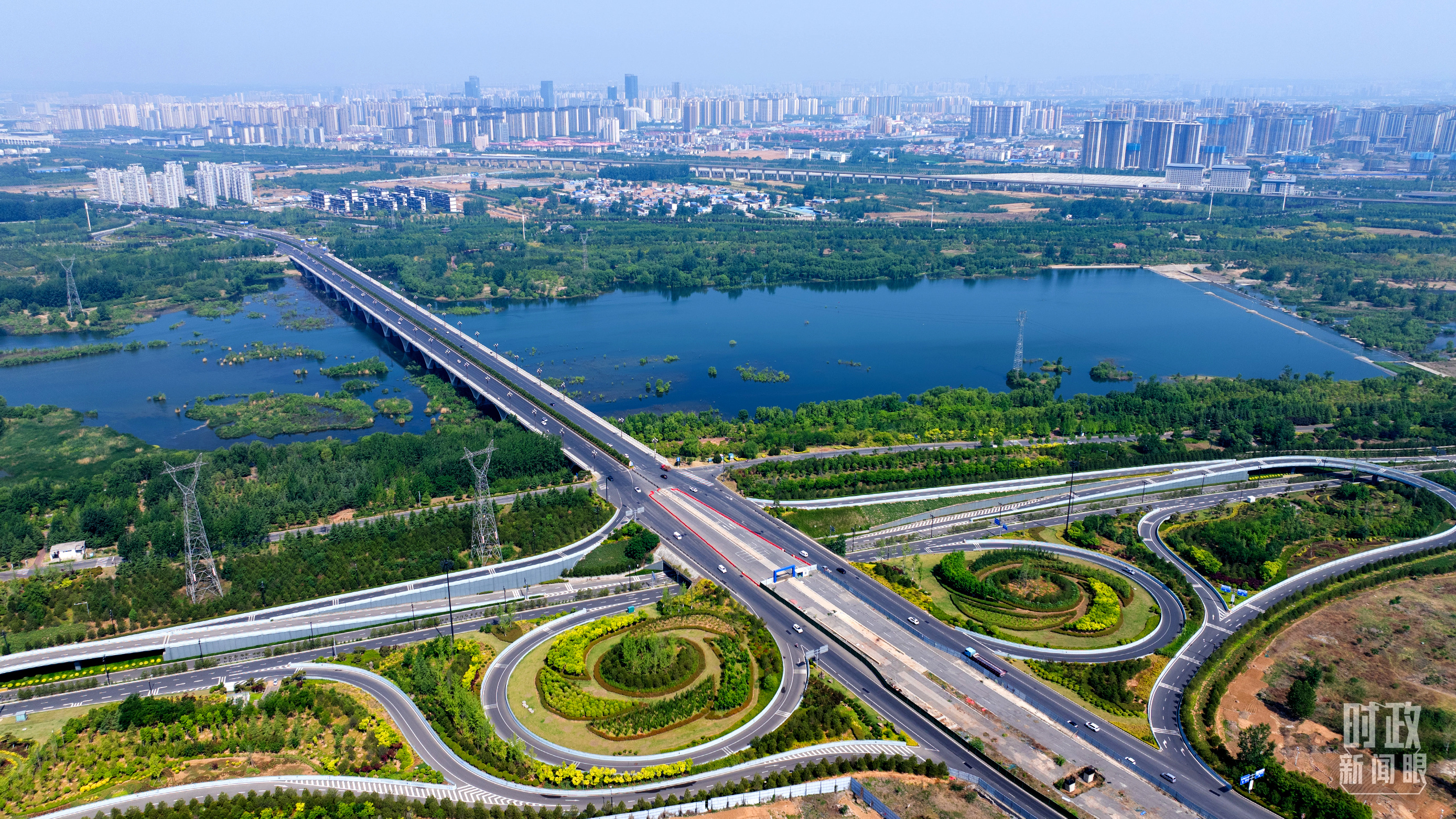 Xi Jinping atenta-se ao desenvolvimento tanto econômico quanto cultural na inspeção a Luoyang