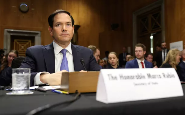 EUA não estão se retirando do mundo, diz Rubio durante audiências tensas no Congresso