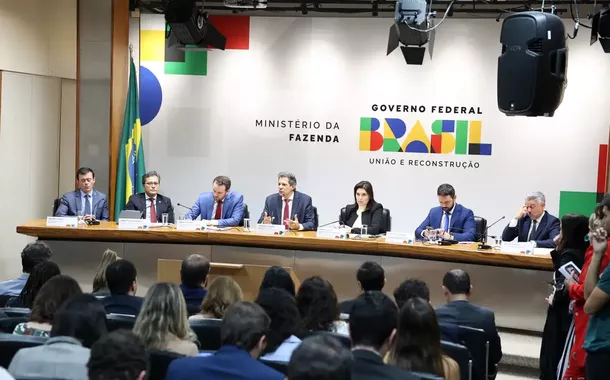 Governo padroniza alíquotas do IOF para arrecadar R$ 20,5 bilhões