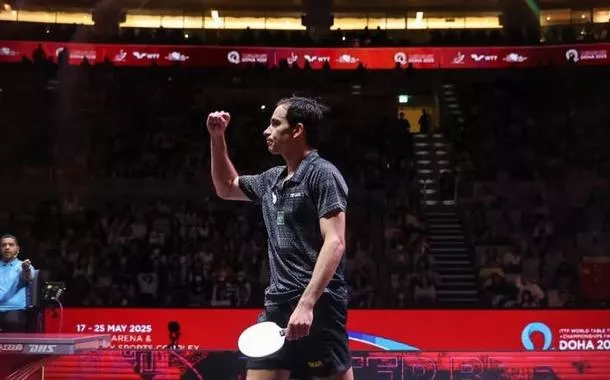 Hugo Calderano vive melhor fase da carreira e lidera WTT de Foz como símbolo da ascensão do tênis de mesa no Brasil