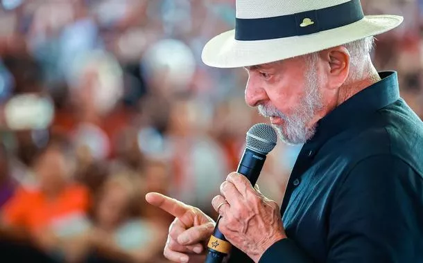 Presidente da República, Luiz Inácio Lula da Silva, durante a cerimônia de lançamento do Programa Solo Vivo e de entrega de Máquinas Agrícolas, no Assentamento Santo Antônio da Fartura. Campo Verde - MT - 24/05/2025
