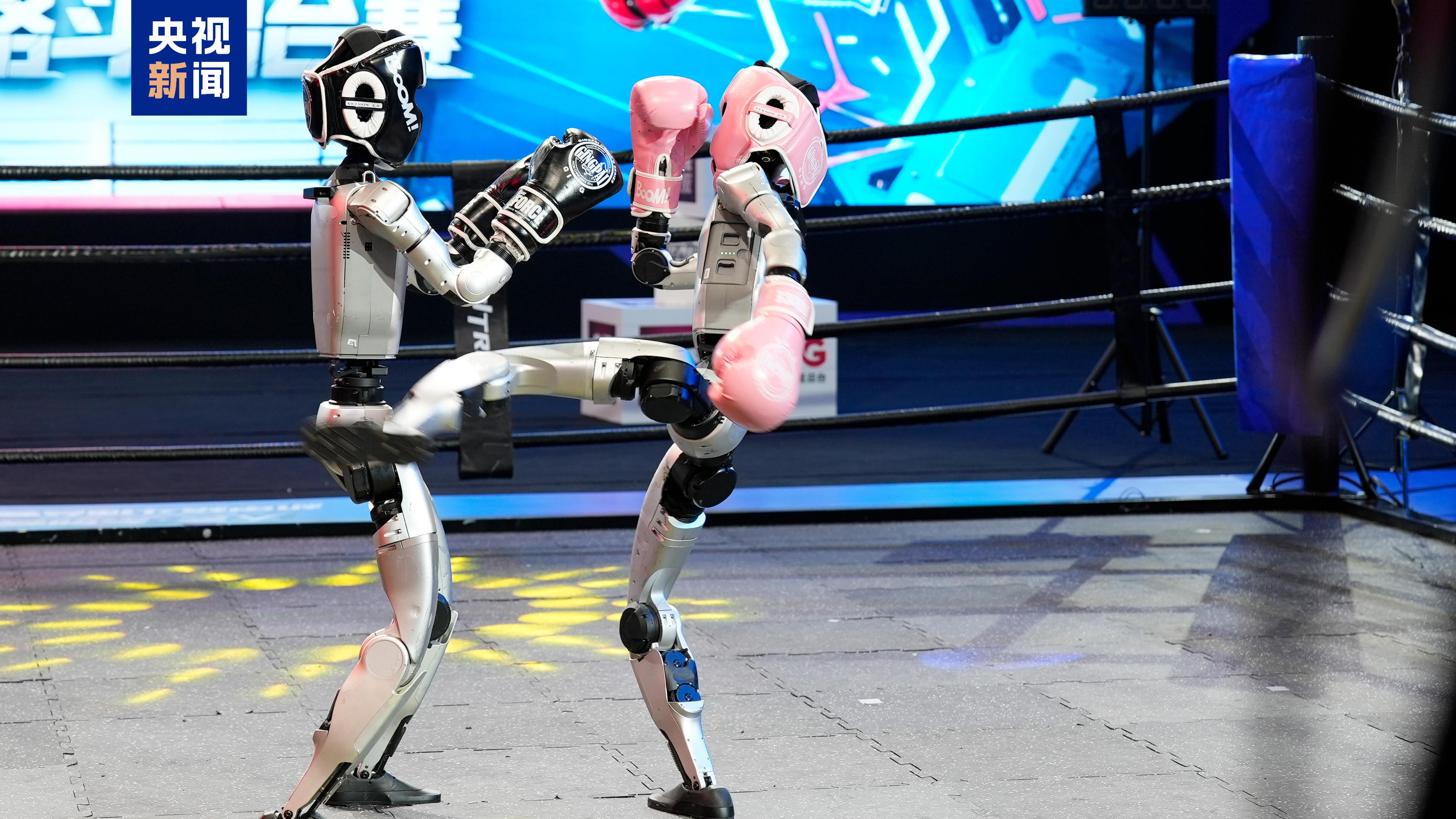 CMG realiza primeira competição de luta de robôs do mundo