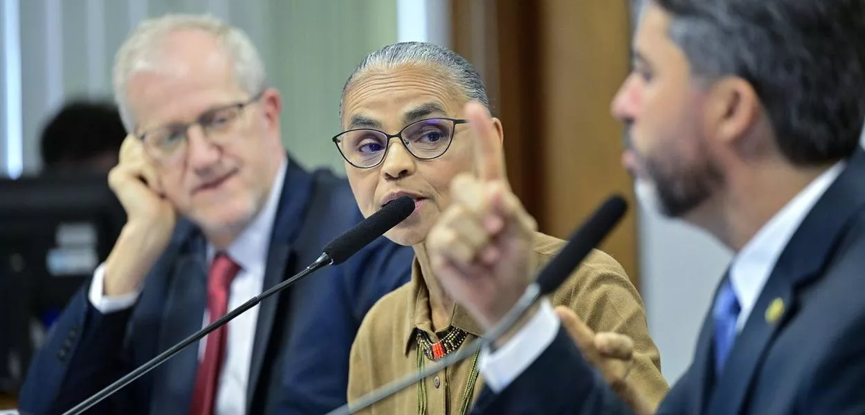 Ministra Marina Silva, senador Marcos Rogério  e o secretário-executivo do Conselho Nacional do Meio Ambiente (Conama), João Paulo Capobianco