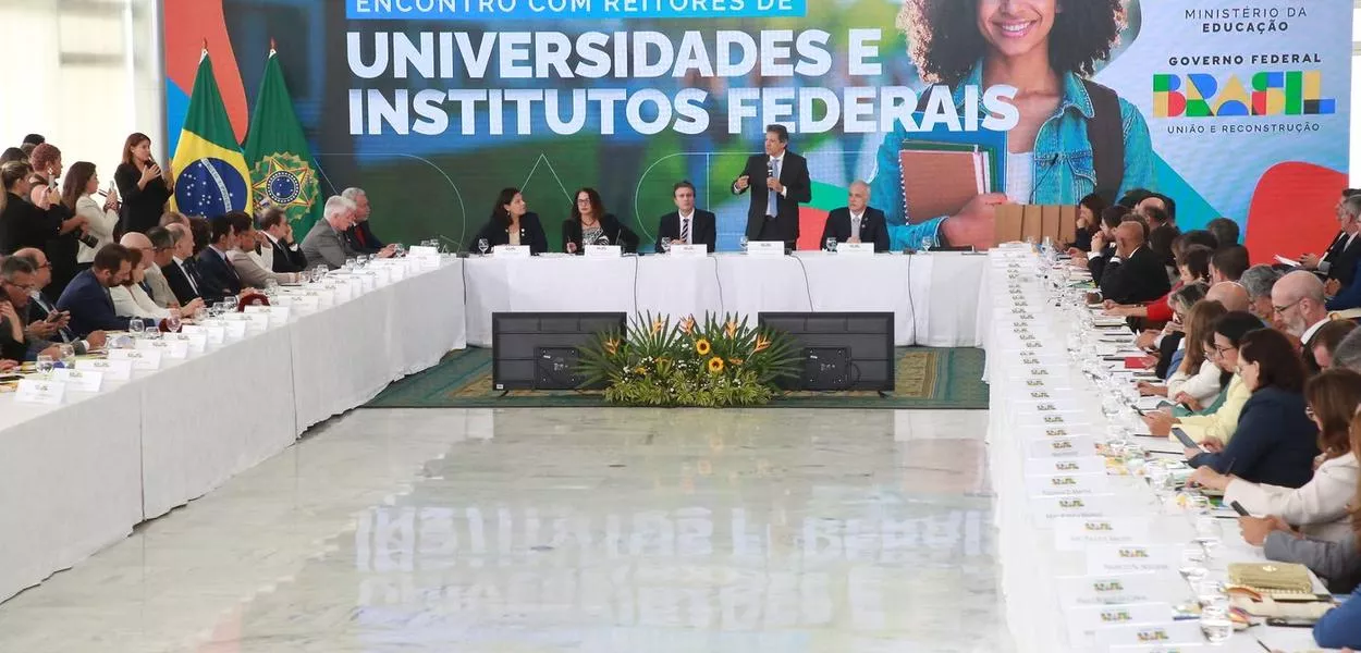 Reunião do ministro Camilo Santana com reitores das universidades e institutos federais