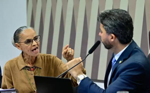 "Me senti agredida", diz Marina após ser alvo de ataques machistas e misóginos em comissão do Senado
