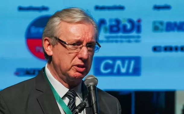 Pansera anuncia até R$ 60 bilhões para inovação com a Nova Indústria Brasil