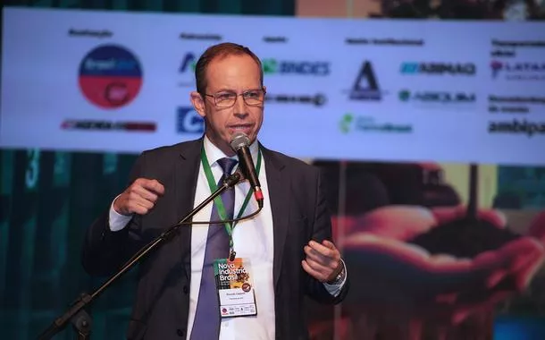Cappelli propõe debate com Banco Central sobre custo de capital e defende indústria nacional