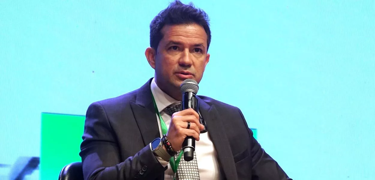 Uallace Moreira: política industrial deve ser política de estado