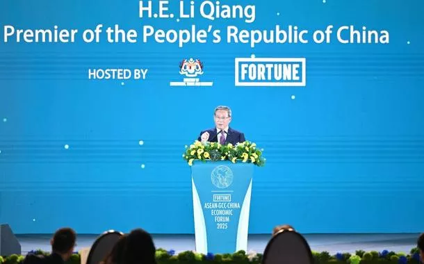 Premiê chinês promete alinhamento estratégico mais forte com ASEAN e GCC para desenvolvimento comum