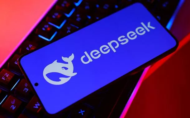Illustração com a logo da Deepseek 
