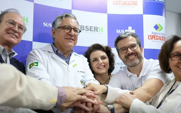 Padilha participa de 1º mutirão de cirurgias para reduzir fila do SUS