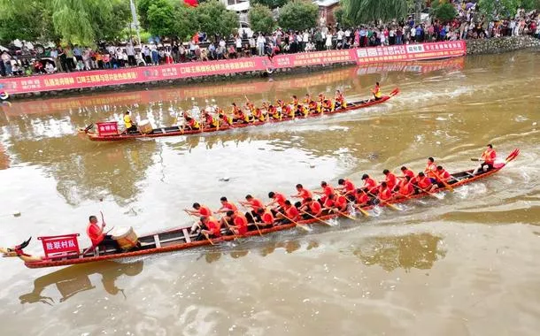 China registra aumento de 10,8% nas viagens inter-regionais durante feriado nacional