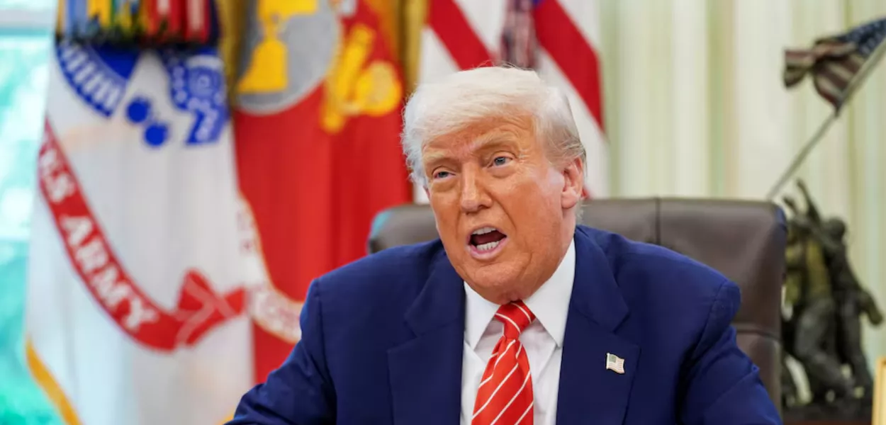 O presidente dos EUA, Donald Trump, fala durante uma coletiva de imprensa com Elon Musk (não na foto) no Salão Oval da Casa Branca, em Washington, DC, EUA, em 30 de maio de 2025