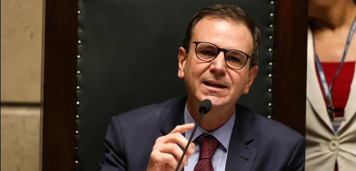 Eduardo Paes lidera, com folga, disputa pelo governo do Rio, indica Prefab Future