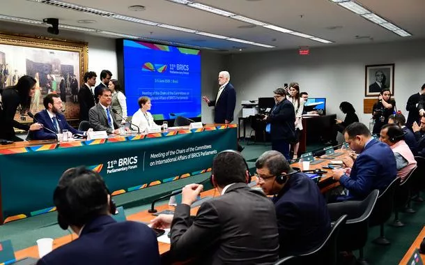 Parlamentares do Brics defendem multilateralismo e fazem críticas ao protecionismo