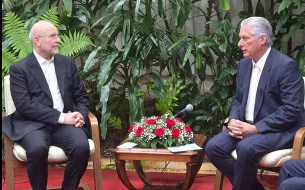 Cuba e Irã reforçam aliança diante de sanções e ofensiva dos EUA