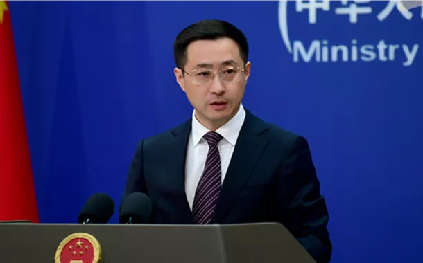 China condena ameaça de sanções da UE a bancos chineses por laços com a Rússia