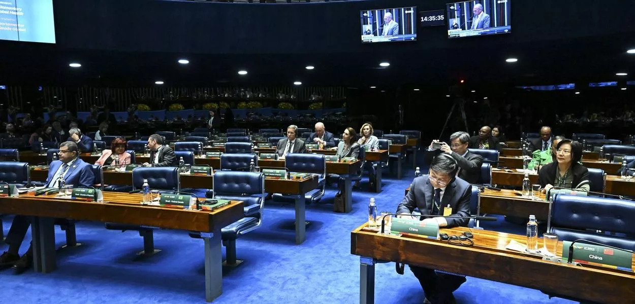 Plenário do Senado Federal durante 11º Fórum Parlamentar do Brics - Brasil 2025