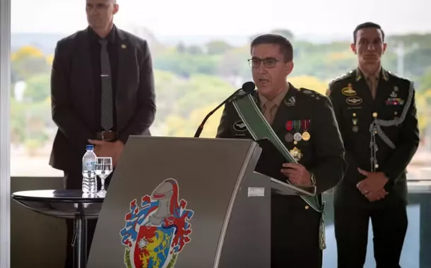 General Estevam Theophilo é citado por Mauro Cid como potencial executor de plano golpista