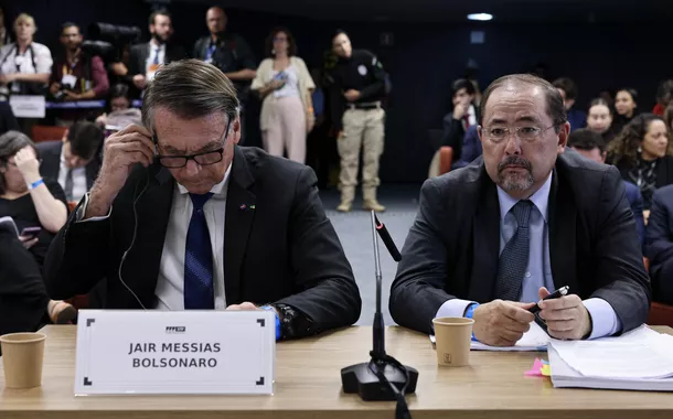 No STF, advogado divulga áudio em que Cid lista empresários que pressionavam por relatório golpista; entre eles, Hang e Nigri