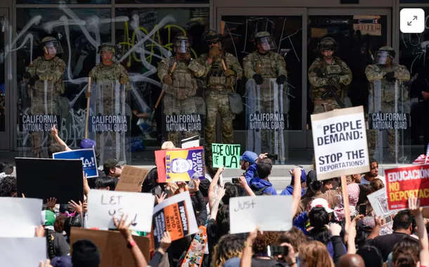 Manifestações prosseguem na Califórnia, apesar de repressão do governo Trump