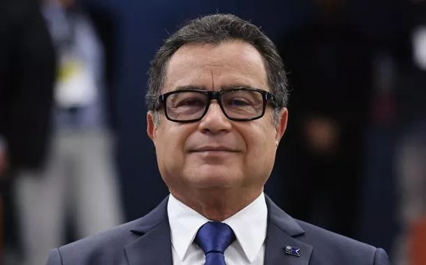 Ex-comandante da Marinha nega ter colocado tropas "à disposição" de Bolsonaro para golpe