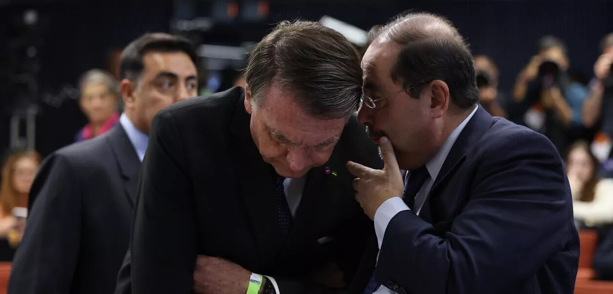 Jair Bolsonaro e o advogado Celso Vilardi