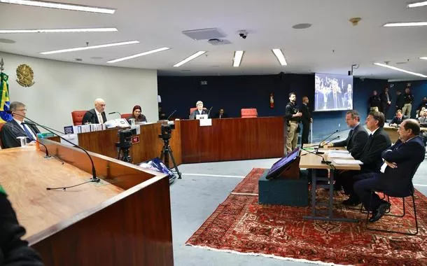 Jar Bolsonaro é interrogado pelo ministro do STF Alexandre de Moraes durante oitiva sobre trama golpista