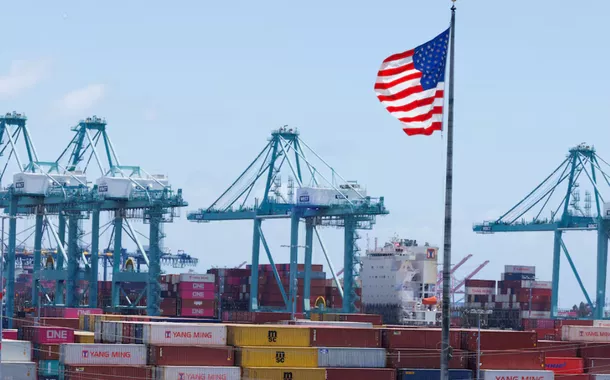Tarifas de Trump elevam custos e afetam pequenas empresas nos EUA