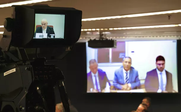 Braga Netto diz que nunca pressionou chefes militares e nega conhecer operações golpistas