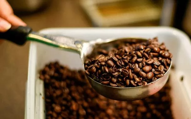 Preço do café nos EUA dispara após tarifas de Trump ao Brasil