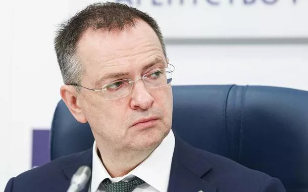 Relutância da Ucrânia a fazer acordo pode custar mais perdas territoriais, alerta negociador russo