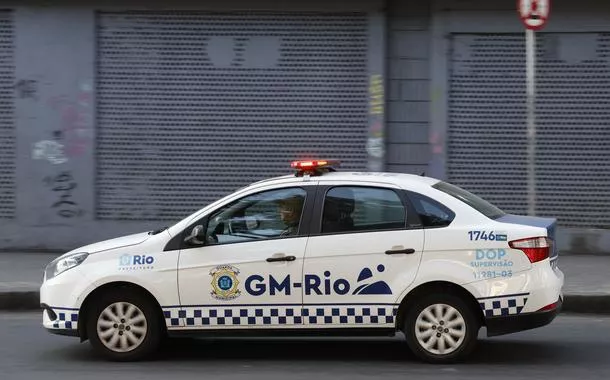 Viatura da Guarda Municipal circulando na Lapa