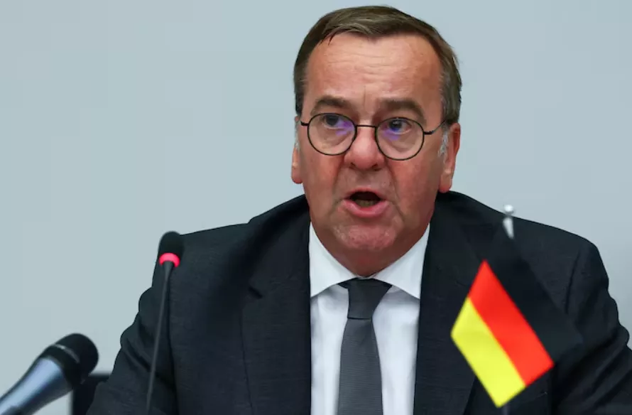 Ministro da Defesa alemão, Boris Pistorius, participa de uma reunião do Grupo de Contato de Defesa da Ucrânia, como parte de uma reunião de Ministros da Defesa da OTAN na sede da Aliança em Bruxelas, Bélgica, em 4 de junho de 2025