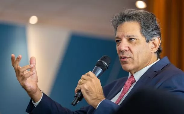 Brasil pode chegar a agosto sem resposta dos EUA, diz Haddad