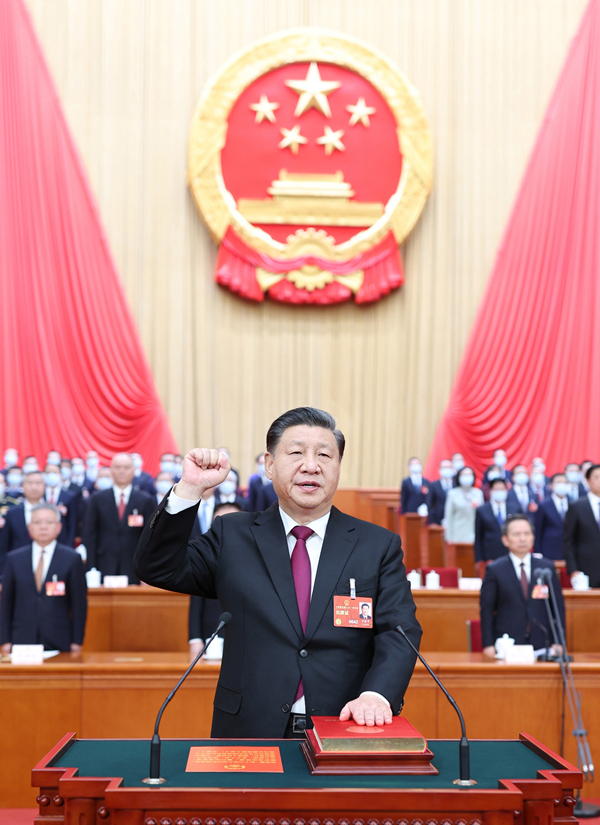 Xi Jinping: Sempre estar no lado das massas populares