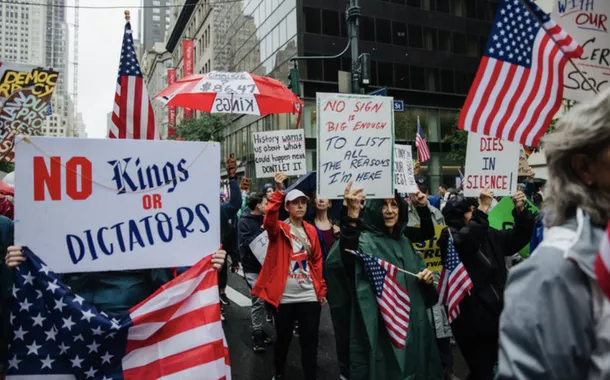 Protesto 'No Kings' nos Estados Unidos