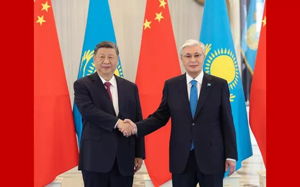 Xi Jinping: China e Cazaquistão intensificarão amizade e cooperação