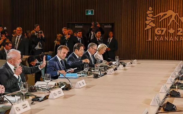 Presidente da República, Luiz Inácio Lula da Silva, durante a Sessão 7 – Segurança Energética: almoço de trabalho entre os Chefes de Estado e de Governo dos países do G7, países do segmento de engajamento externo e dirigentes de organizações internacionais convidadas. Kananaskis, Alberta - Canadá.  Foto: Ricardo Stuckert / PR