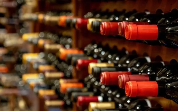 Consumo de vinho brasileiro cresce e impulsiona pequenas vinícolas e o enoturismo no país