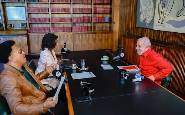 Presidente da República, Luiz Inácio Lula da Silva, durante gravação para o podcast "Mano a mano", com Mano Brown, no Palácio do Alvorada. Brasília - DF