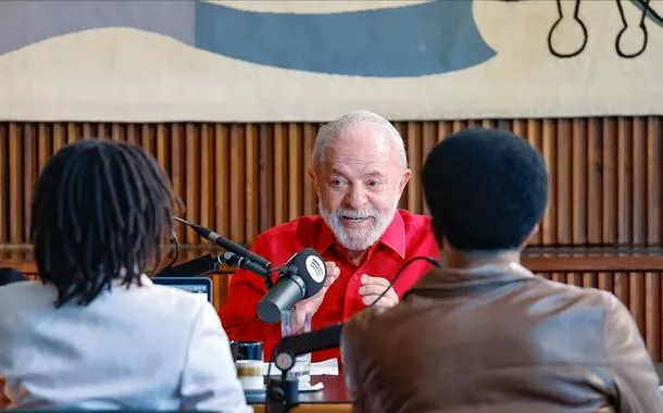 Lula concede entrevista a Semayat Oliveira e Mano Brown